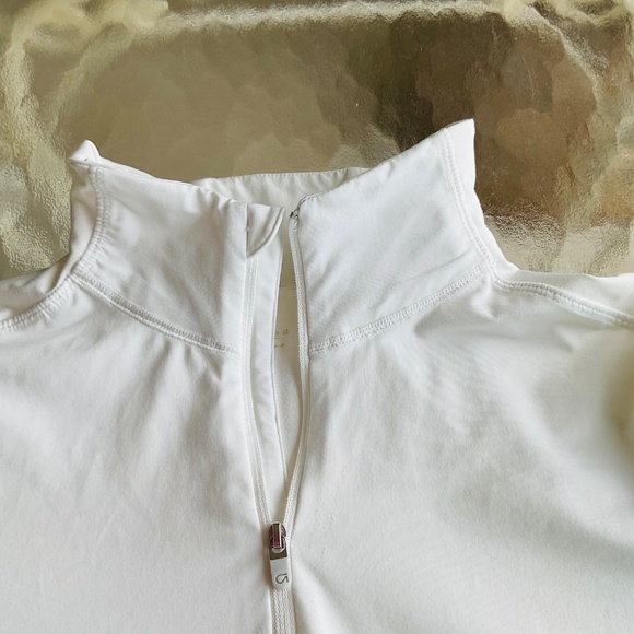 Athletic top - Picture 8 of 16